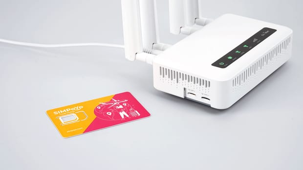 SIMPoYo eSIM-kort i GL.iNet-router – fleksibelt internet i autocamperen